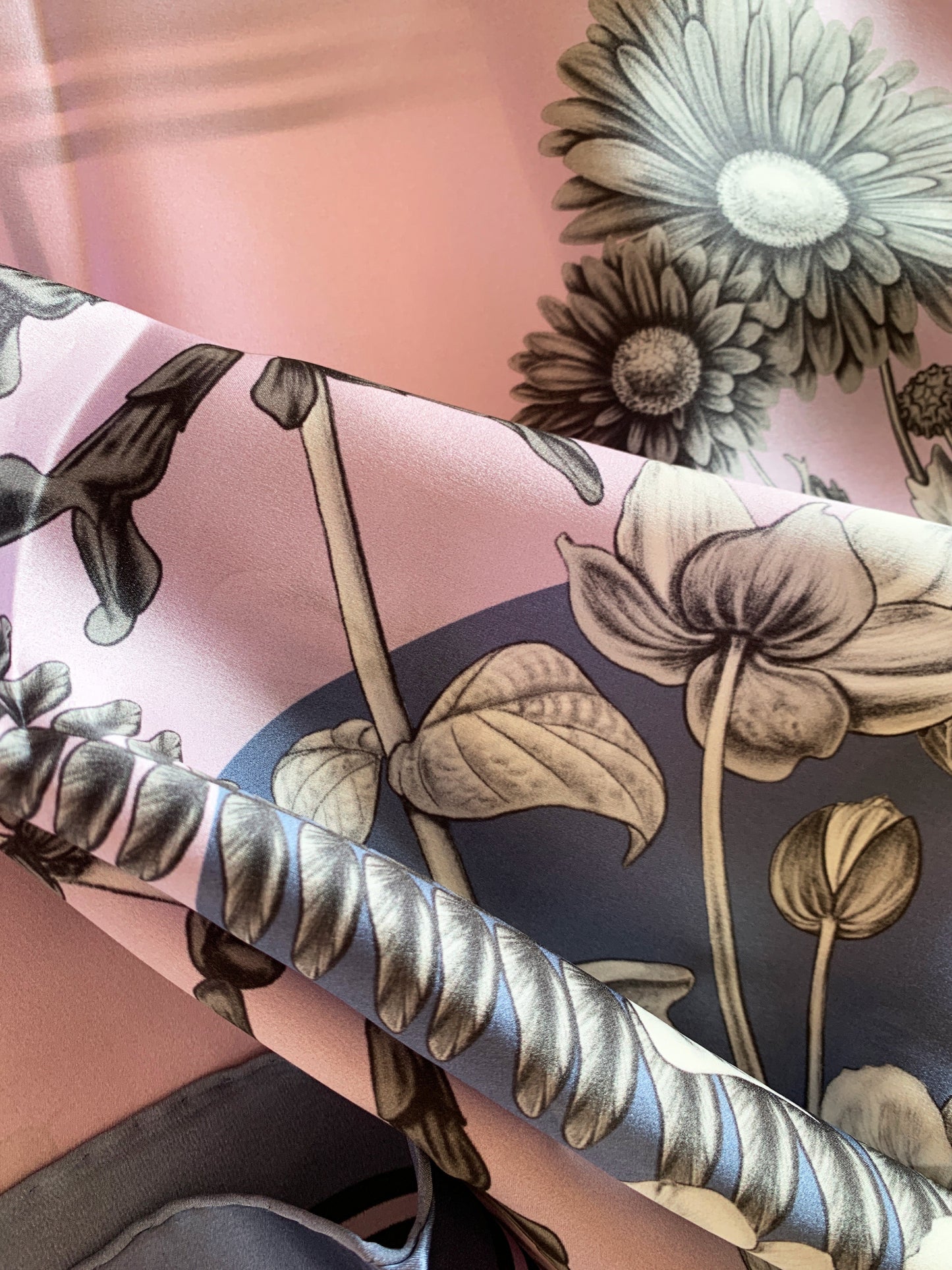Wild Bouquet Future Dusk